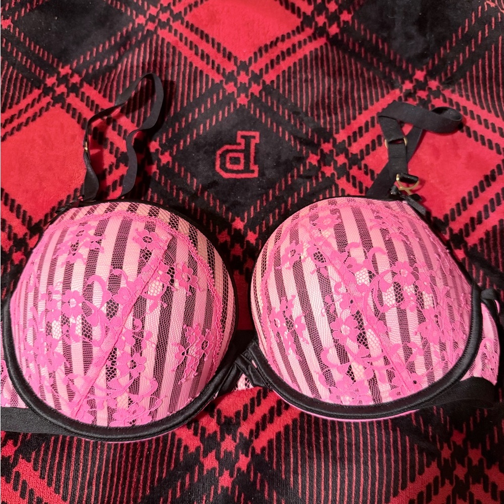 Victoria's Secret Pink and Black Bra